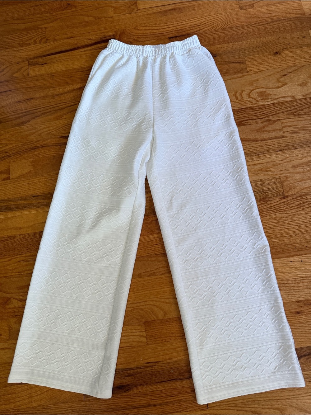 Commense White Elastic-Waist Knit Pants